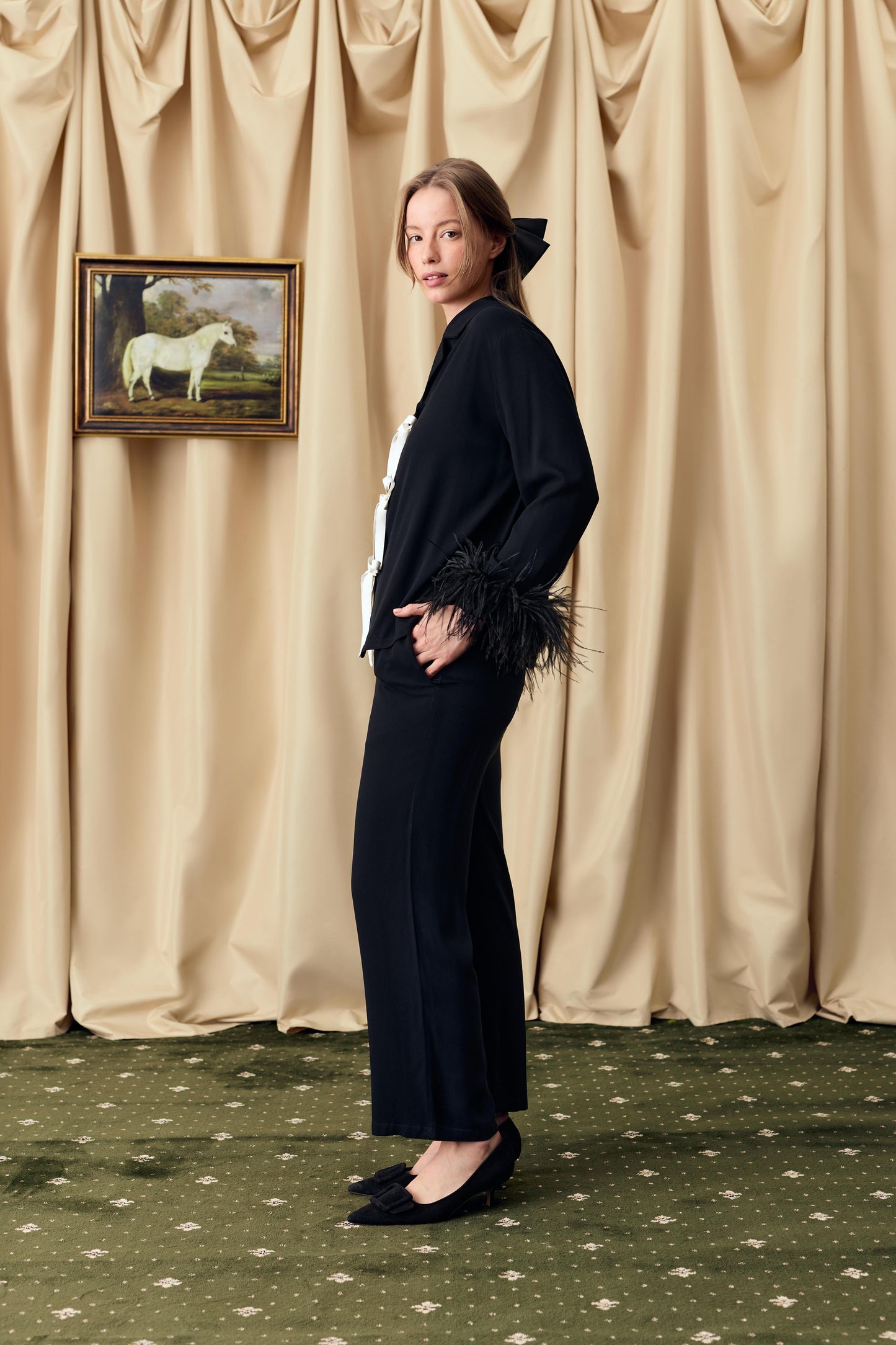 The Bow Pajama Set with Detachable Feathers in Black