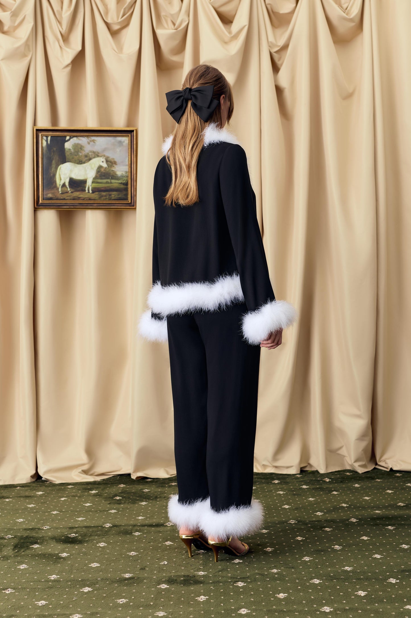 Venus in Love Blouse with Feathers in Black