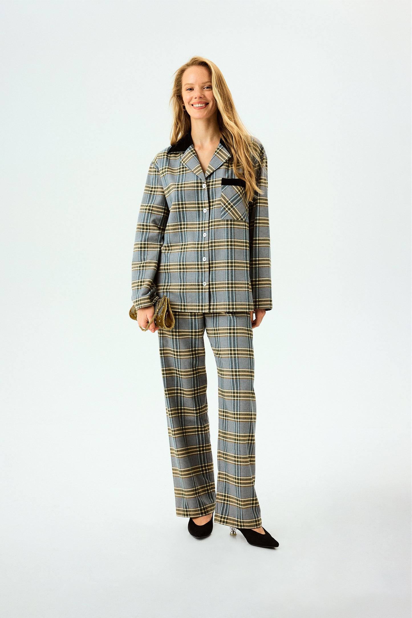 Checked Cotton-Flannel Set in Blue and Grey Checkered