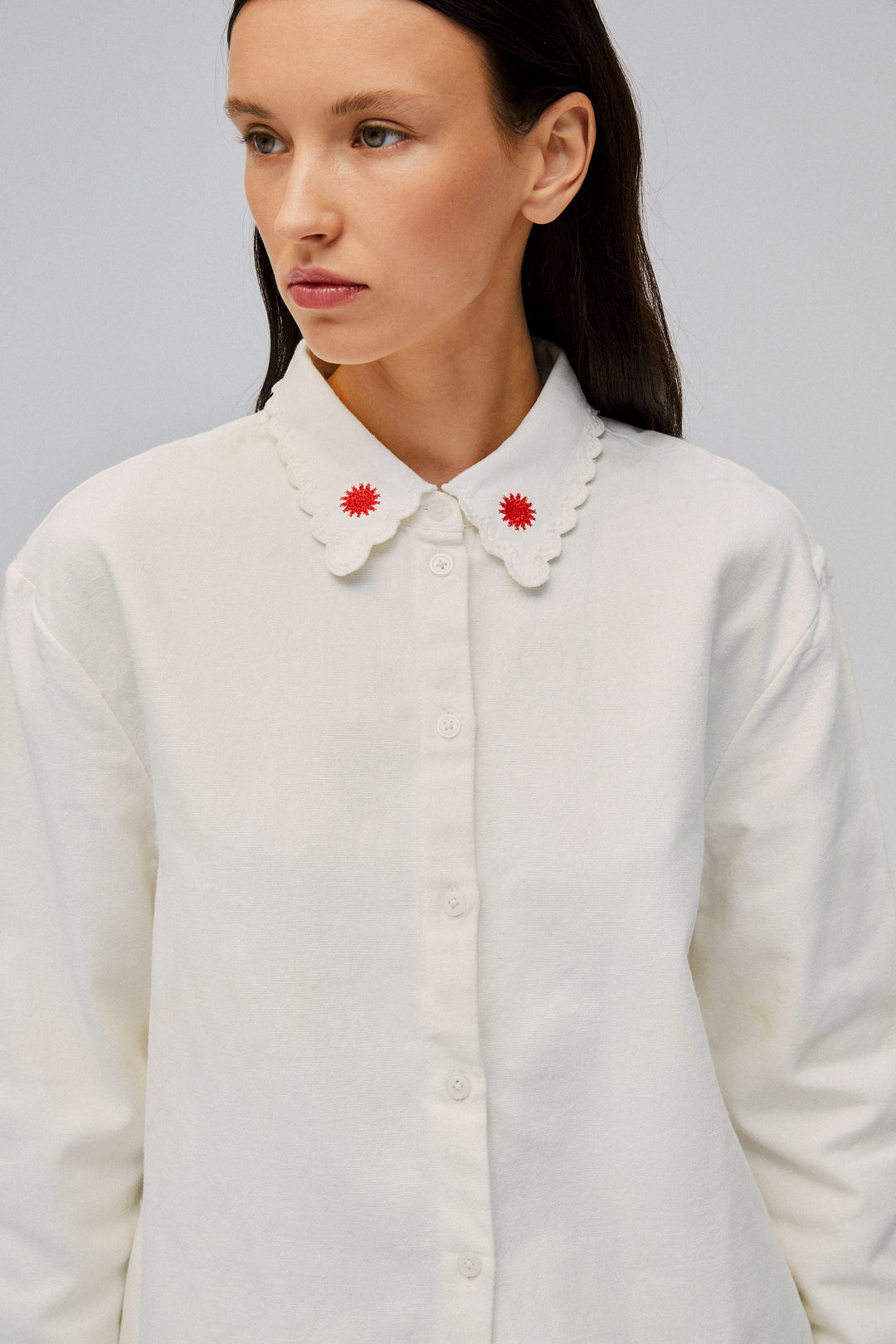 Kotyk Embroidered Cotton Blouse in Off-white