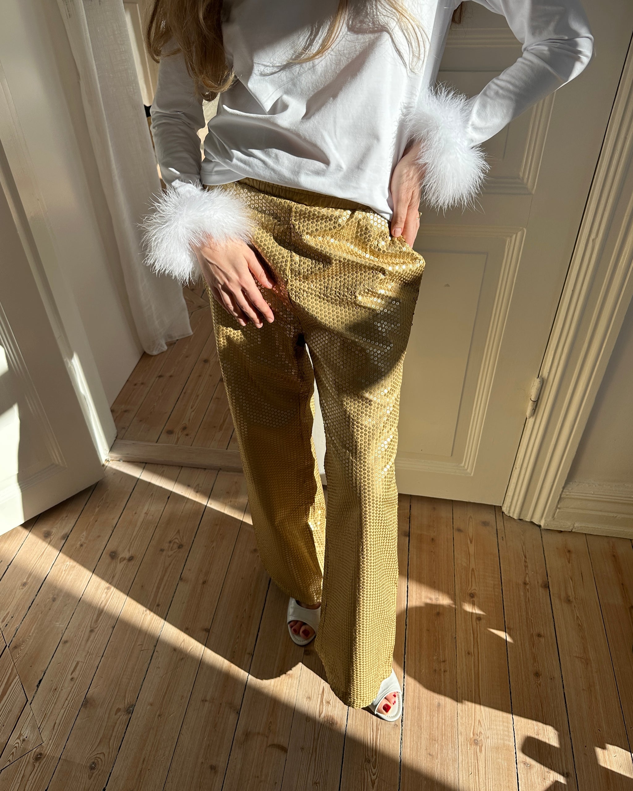 Long Sleeve Stretch-cotton Jersey T-Shirt with Detachable Feathers in White