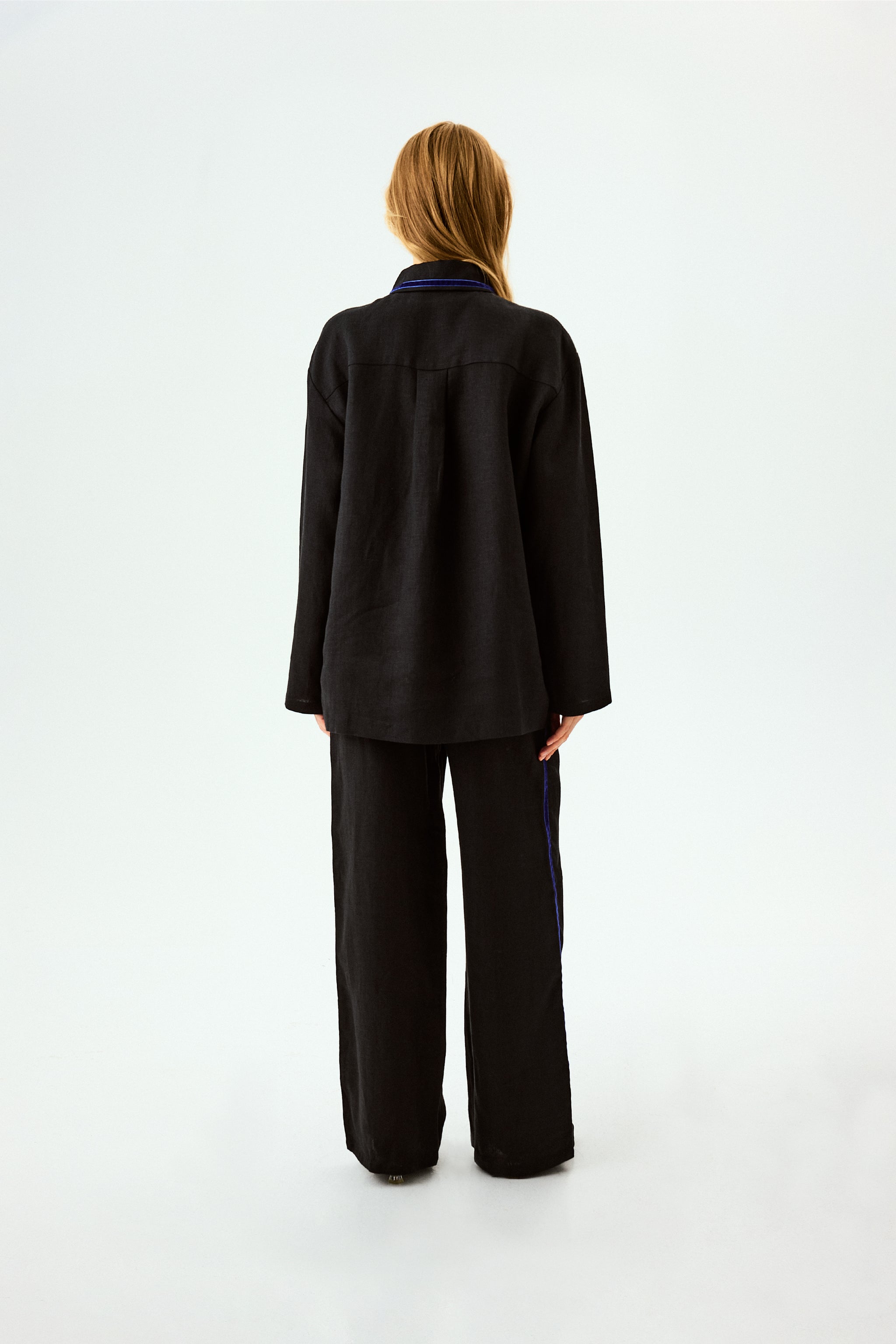 Paros Linen Unisex Pajama Shirt in Black