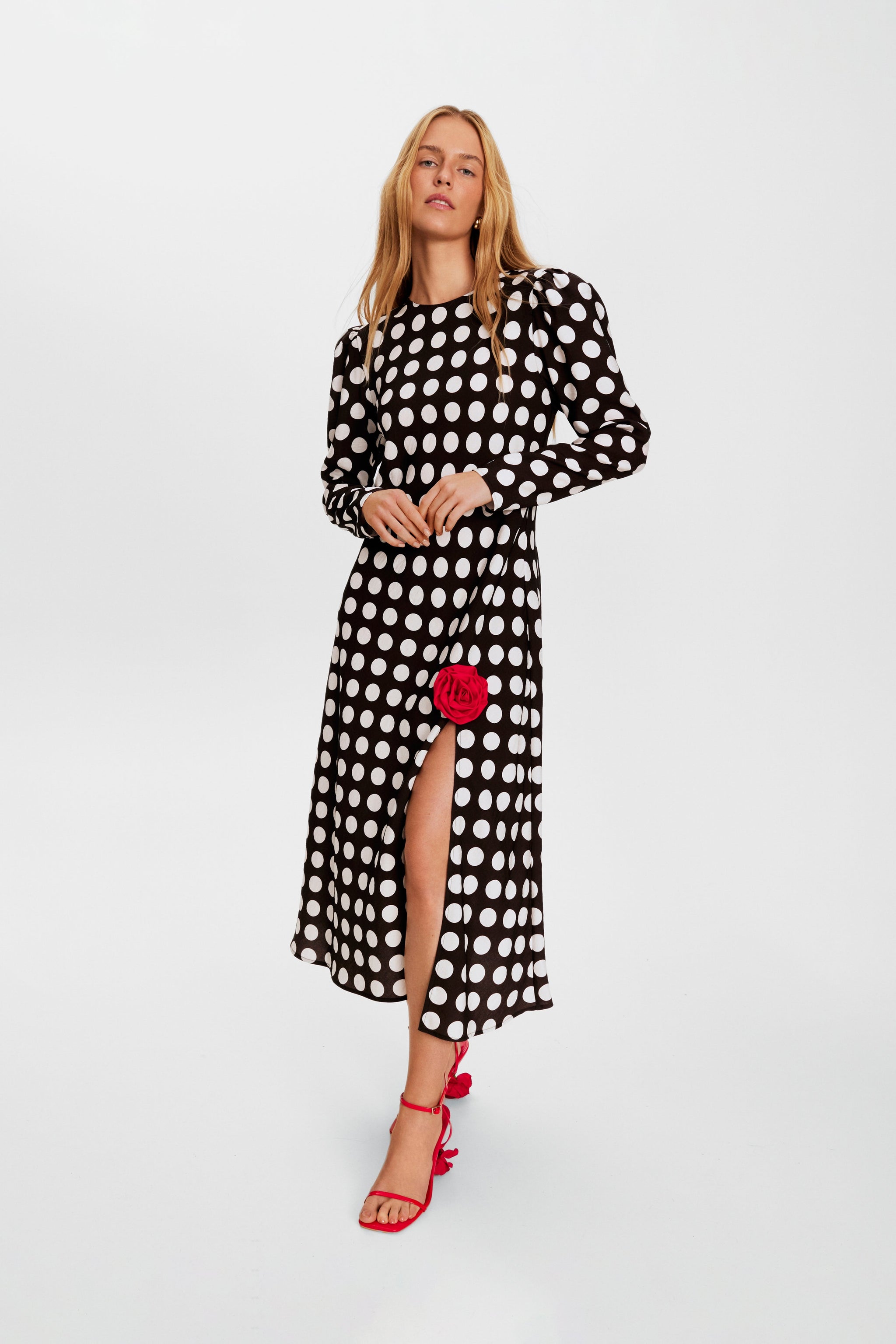 Donna Maxi Dress in Black Polka Dot