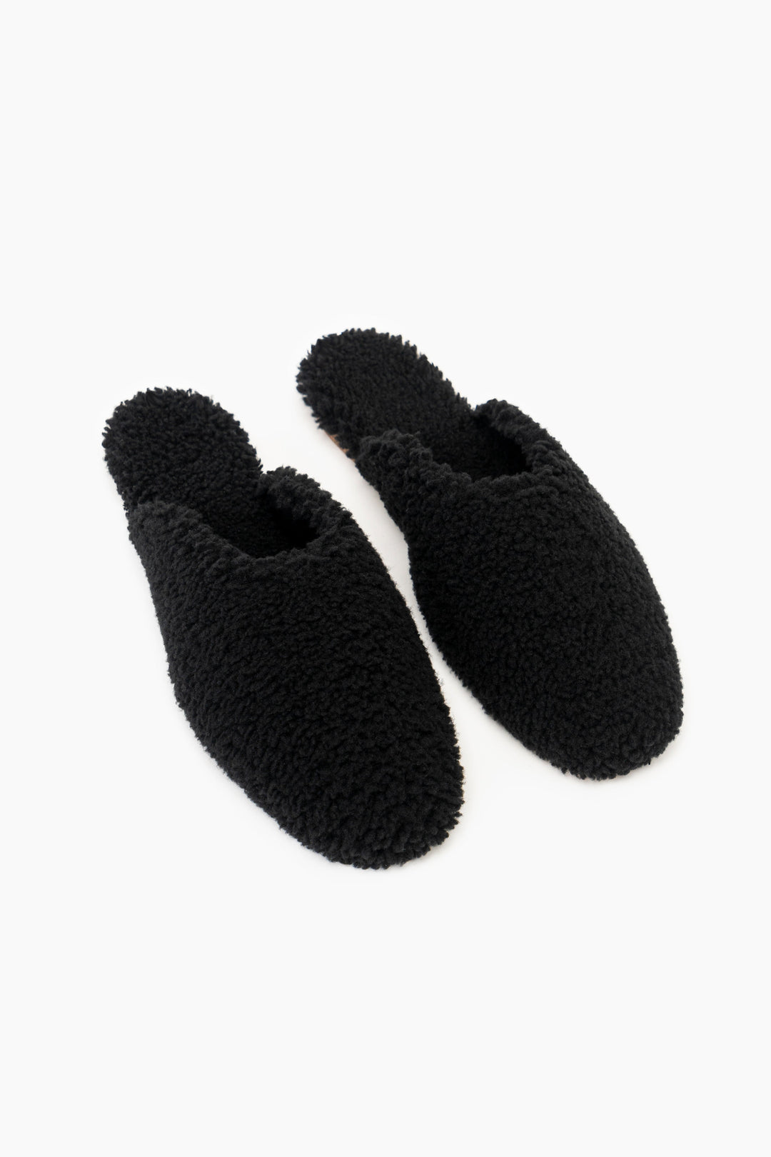 Shearling Slippers in Black