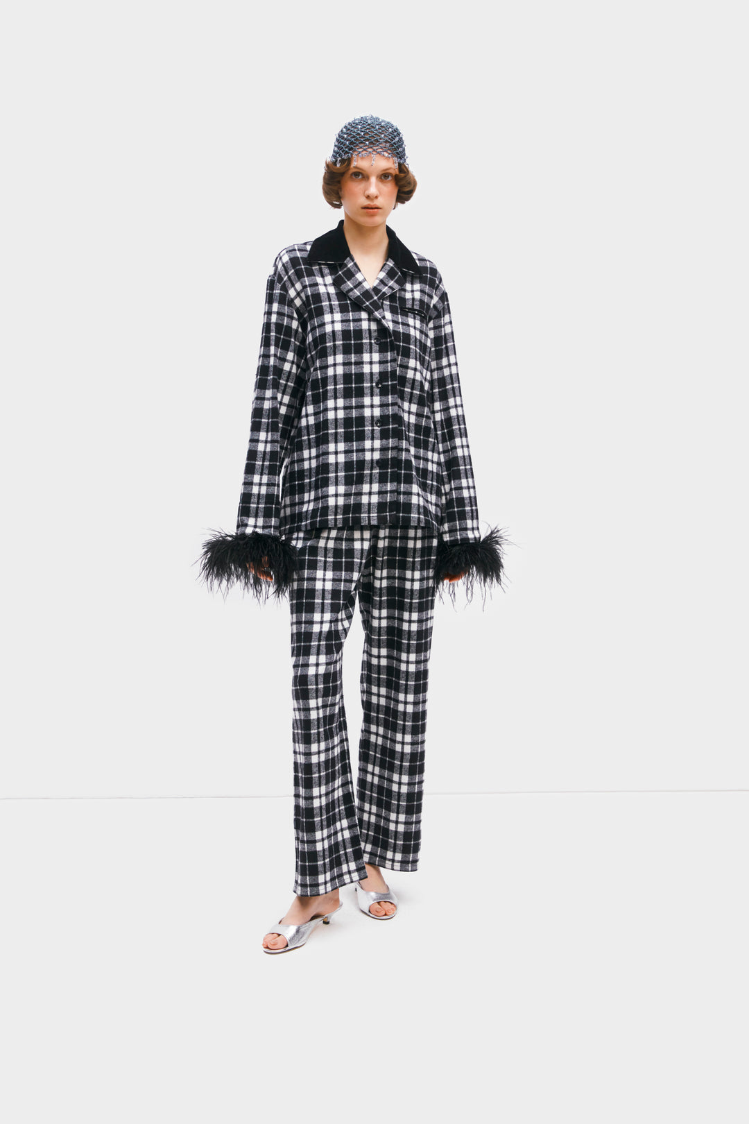 Checked Cotton-Flannel Set with Detachable Feathers in Monochrome