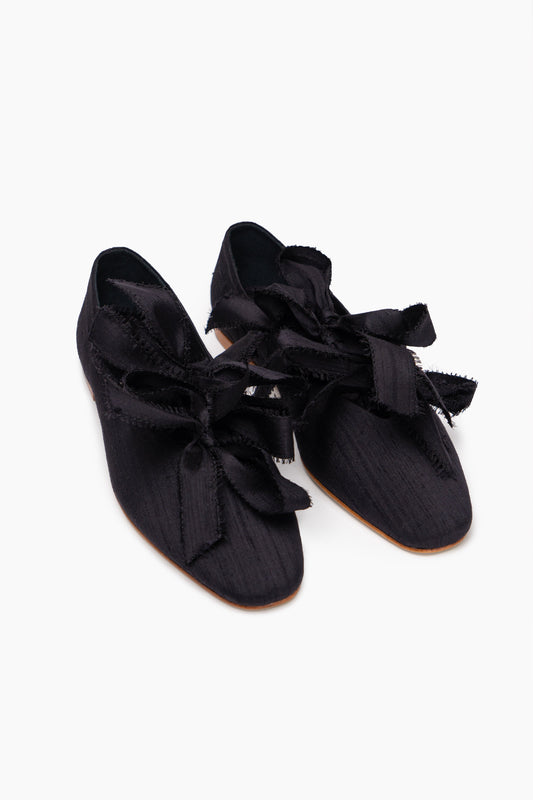 Mille-feuille Silk Flats with Bows in Black