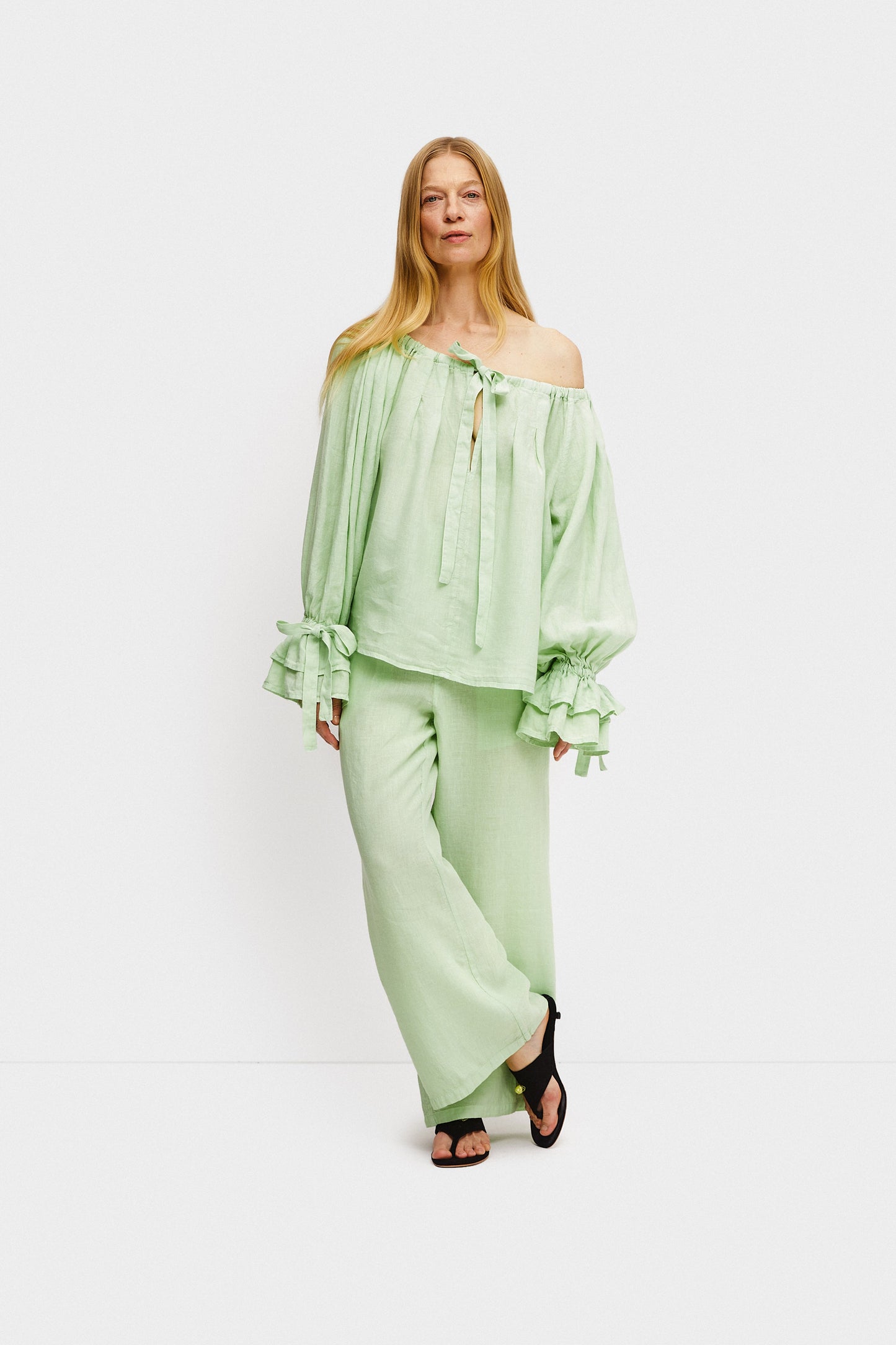Flamenco Linen Set with Pants in Green
