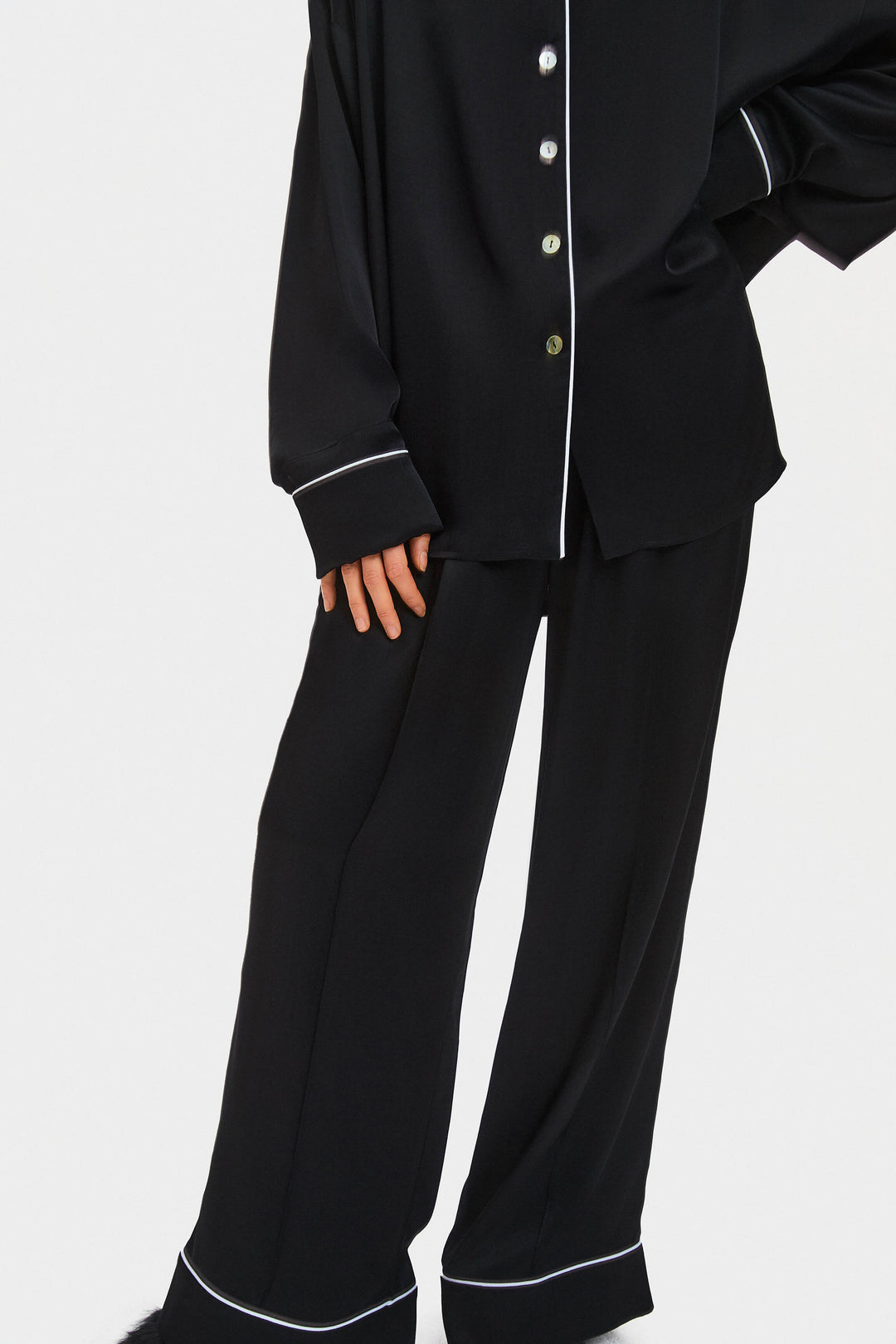 Pastelle Oversized Pants in Black