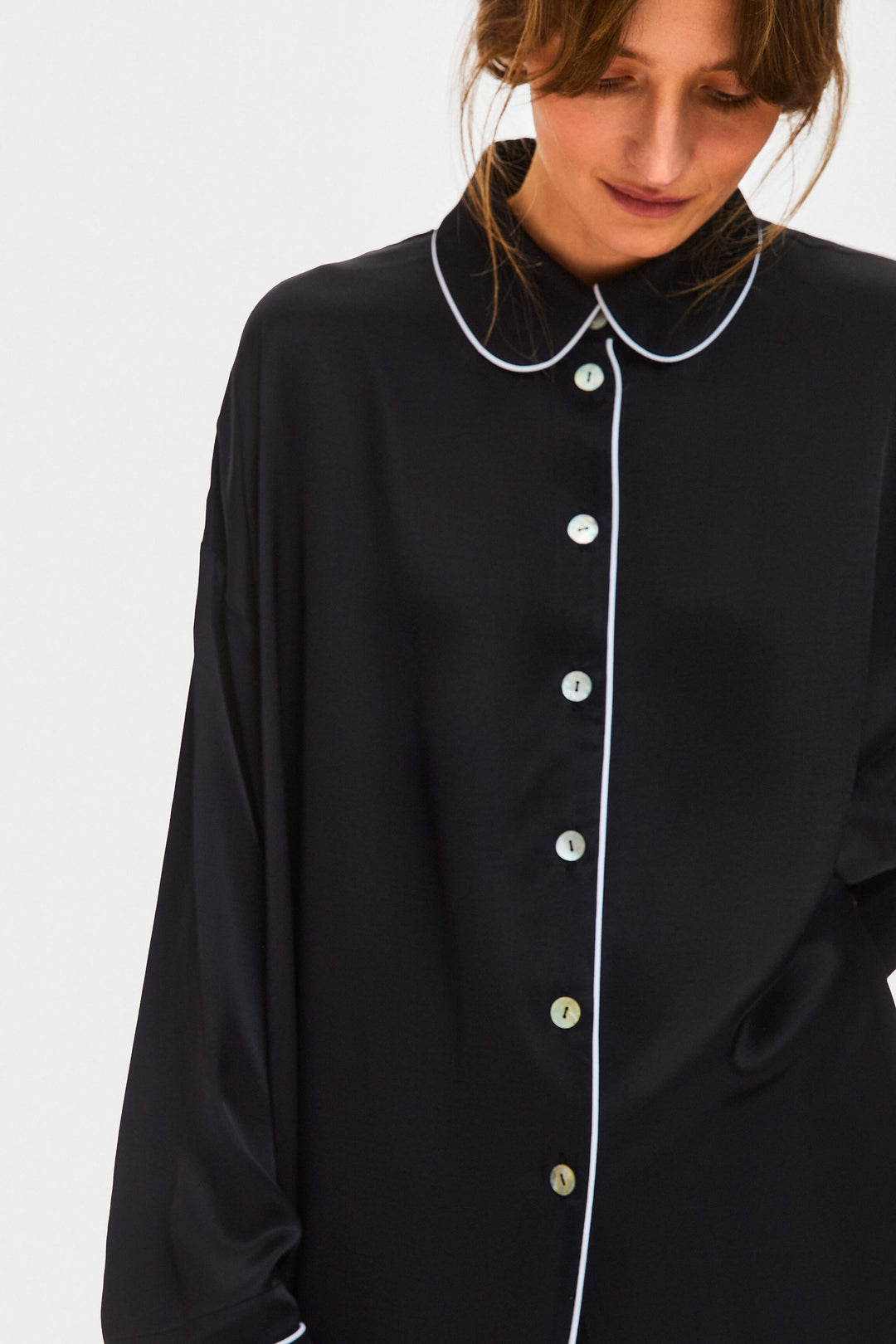 Pastelle Oversized Shirt in Black